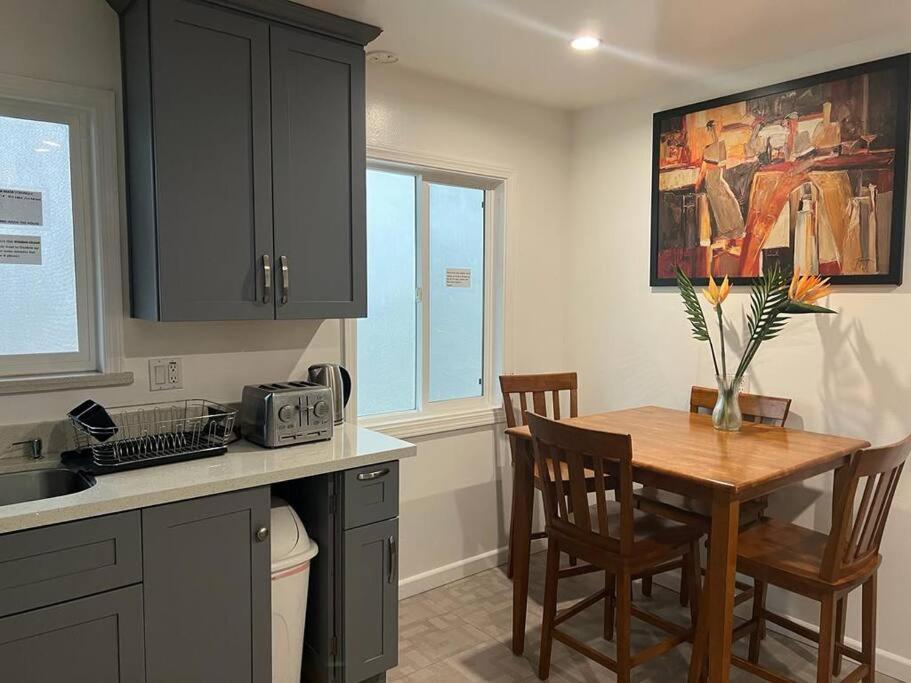 Affordable Private Rooms With Shared Bath Kitchen Near Sfo دالي سيتي، سان ماتيو، كاليفورنيا المظهر الخارجي الصورة